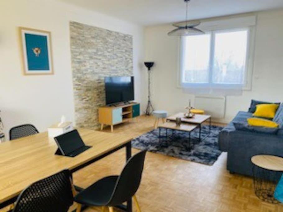 Le Bel Horizon Apartment Bessines Luaran gambar